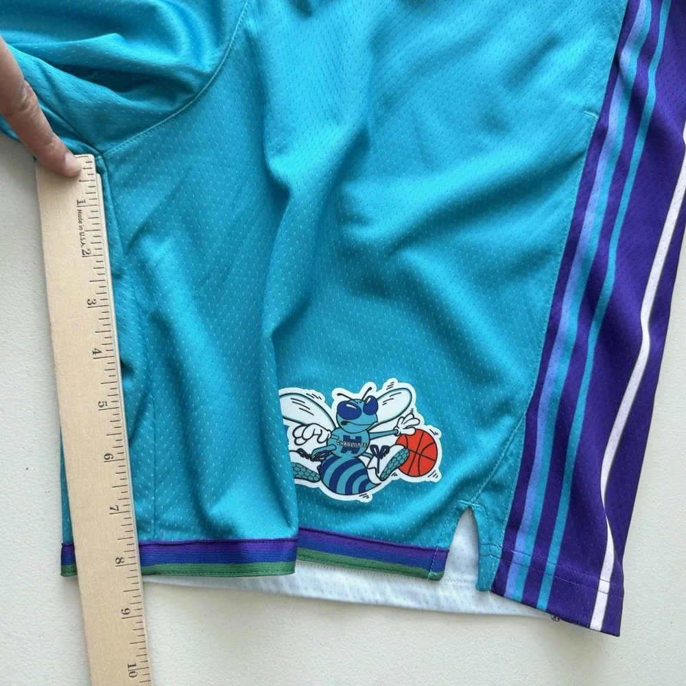 Jordan Charlotte Hornets Game Shorts 38 Large NBS Swingman Teal Hardwood Classic